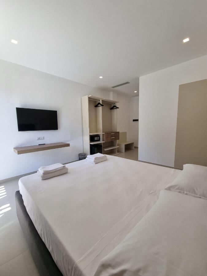 Marea Retreat Rooms Marina di Camerota Exterior foto